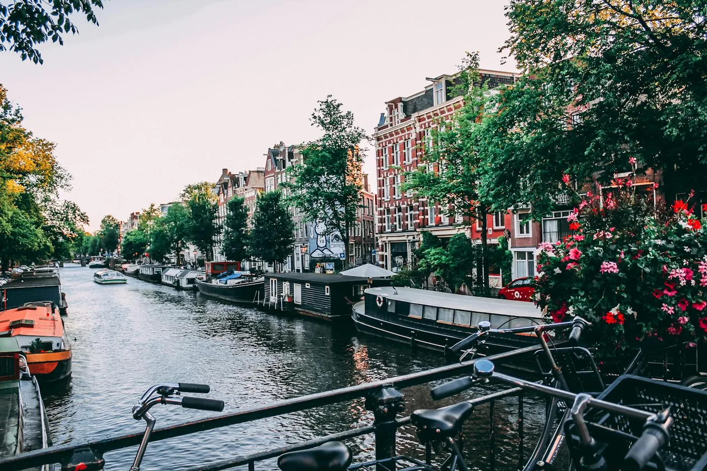 Amsterdam canals — best area to stay in Amsterdam comparison