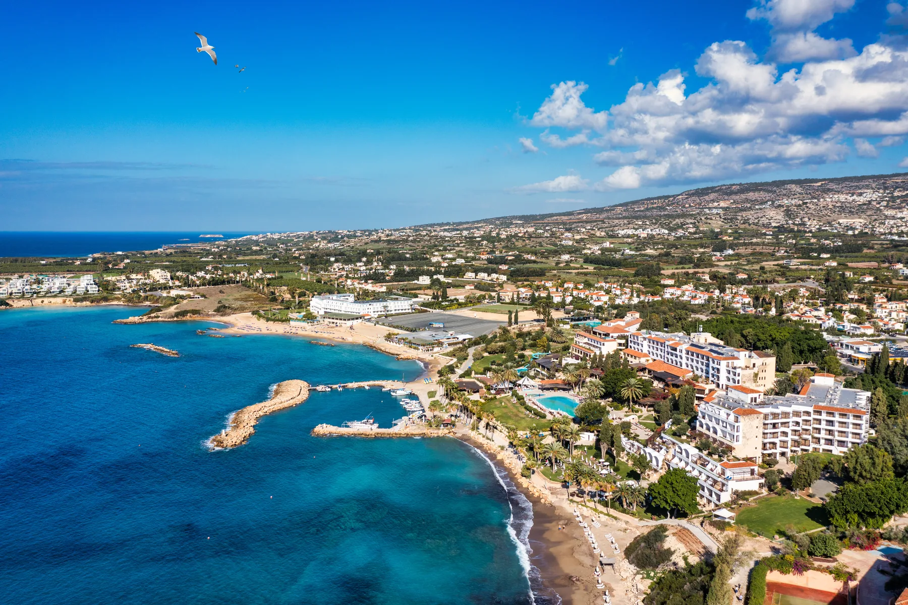 Resort coast and turquoise bay — Cyprus