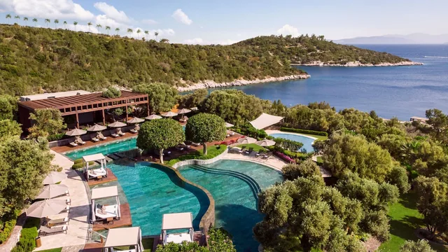 Mandarin Oriental Bodrum — luxury Aegean resort with private beaches near Göltürkbükü, Bodrum