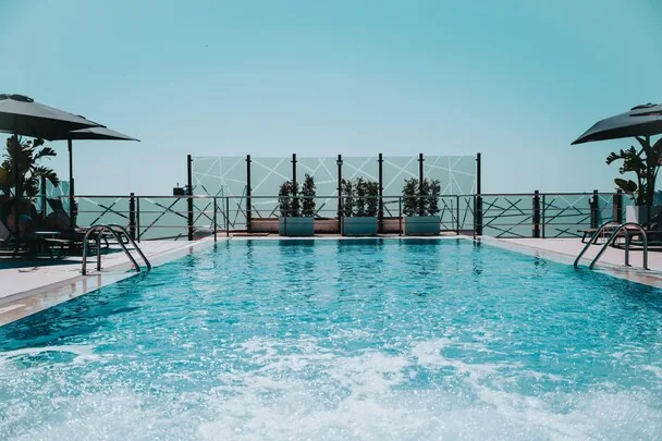 Hotel Málaga Nostrum Airport — rooftop pool near AGP