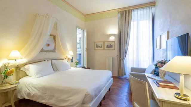 Hotel Davanzati — family-run boutique hotel near Piazza della Signoria, Florence