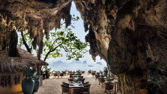 Railay limestone cliffs