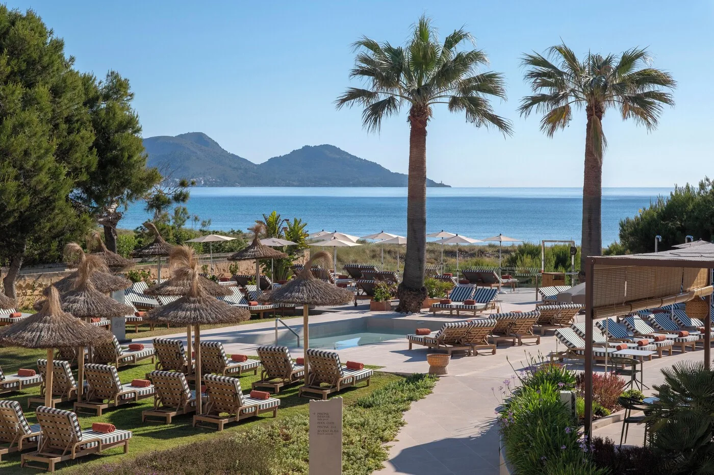 Sarena de Muro Resort Mallorca — pool and gardens near Alcúdia bay