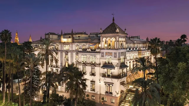 Hotel Alfonso XIII — Mudéjar palace hotel beside the Alcázar gardens, Seville